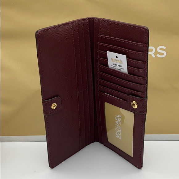 Michael Kors Jet Set Travel Md Flt Slm Bfld Merlot - Picture 8 of 16